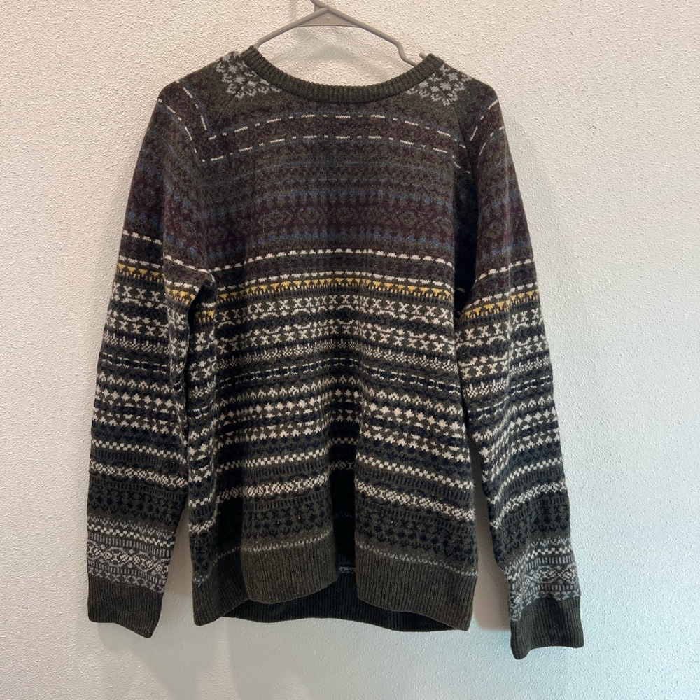 Good threads lambs wool sweater men’s size large